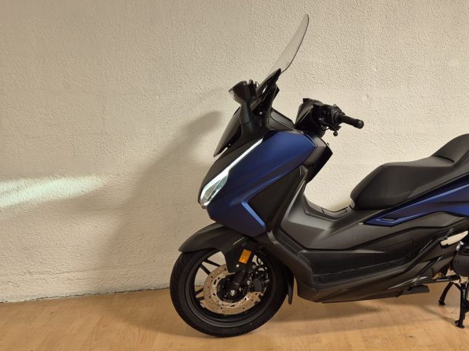 HONDA NSS FORZA 125 4