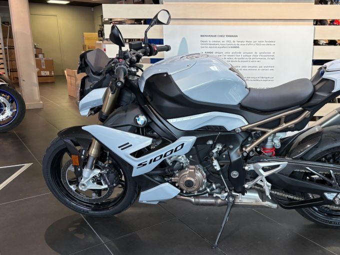 BMW S 1000 R 4