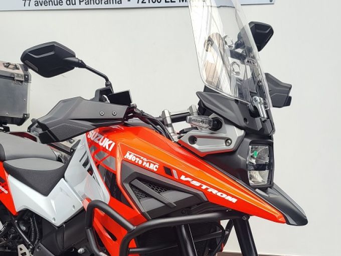 SUZUKI DL V-STROM 1050XT 4