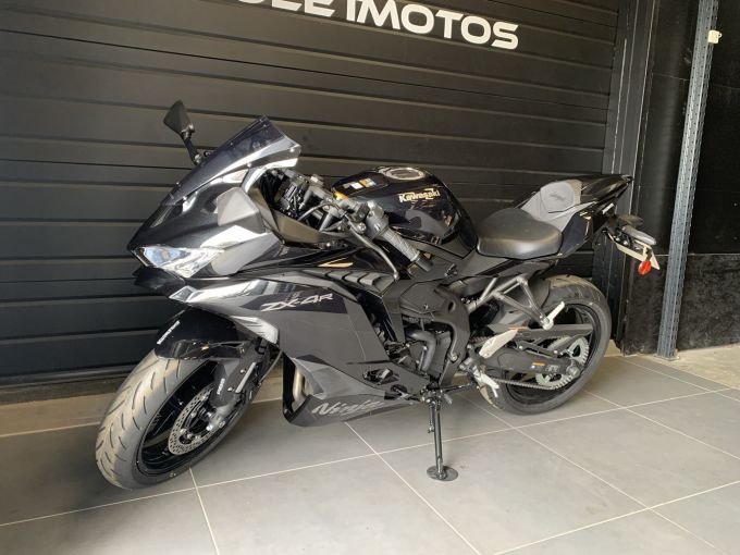 KAWASAKI ZX-4R 4