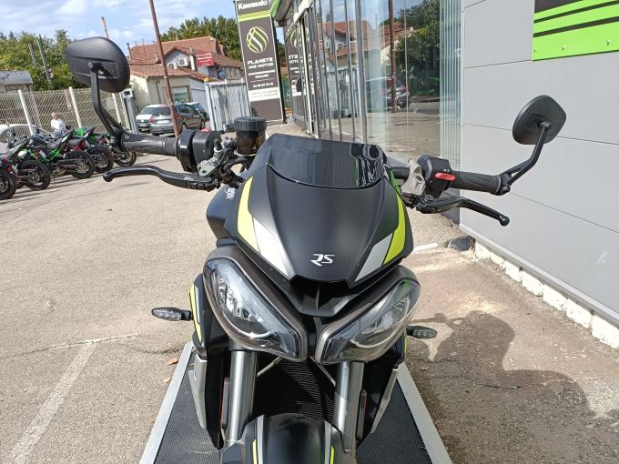 TRIUMPH STREET TRIPLE 765 RS 1ER MAIN REVISEE 4