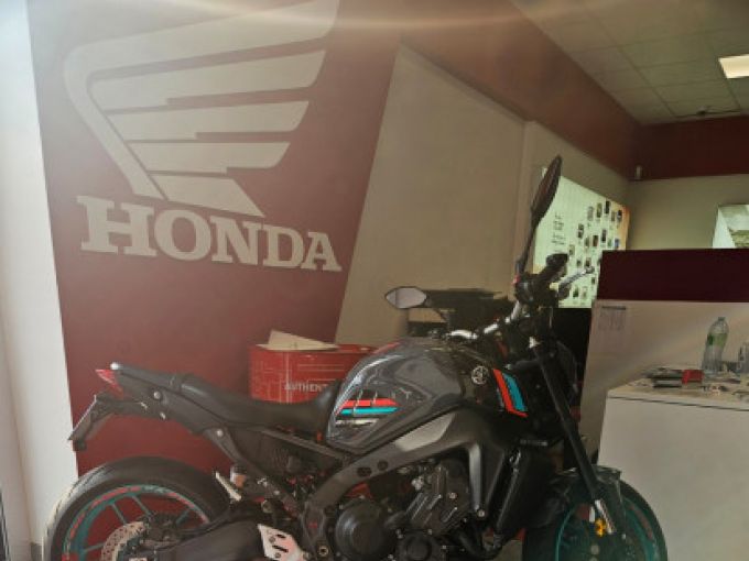 YAMAHA MT 09 ABS 4