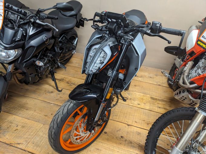 KTM 390 DUKE ABS 4