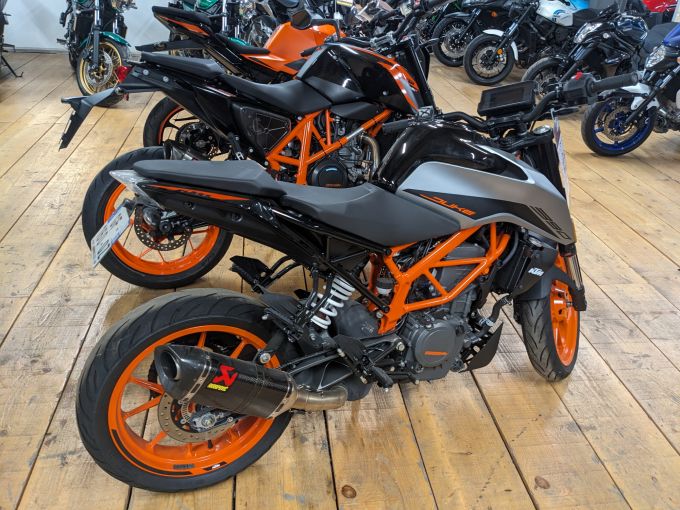 KTM 390 DUKE ABS 4
