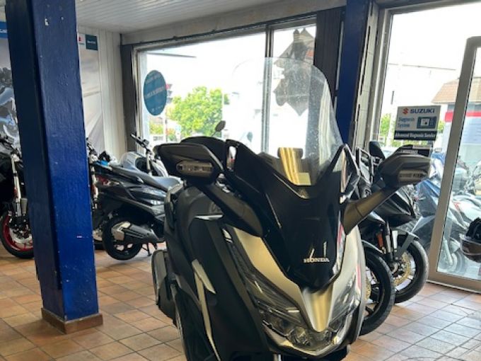 HONDA NSS FORZA 300 A 4