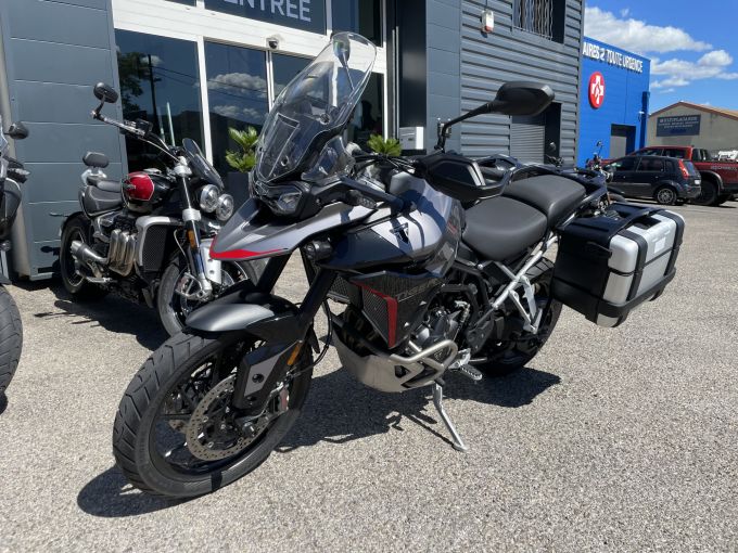 TRIUMPH Tiger 900 GT PRO 4