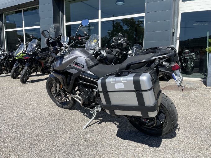 TRIUMPH Tiger 900 GT PRO 4