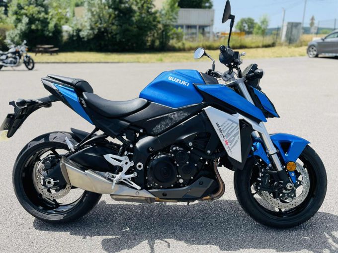 SUZUKI GSX-S 950 4
