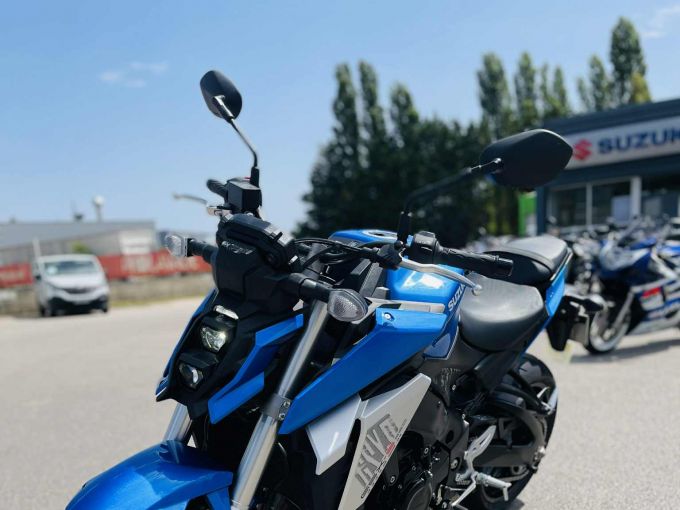 SUZUKI GSX-S 950 4