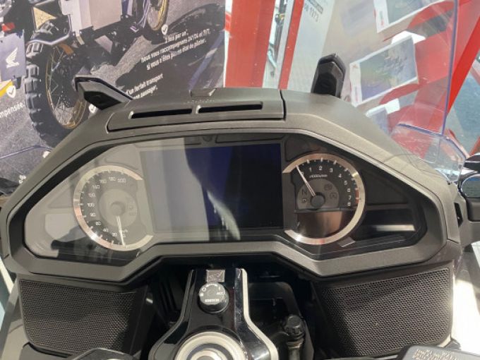 HONDA GoldWing Touring DCT Airbag 4