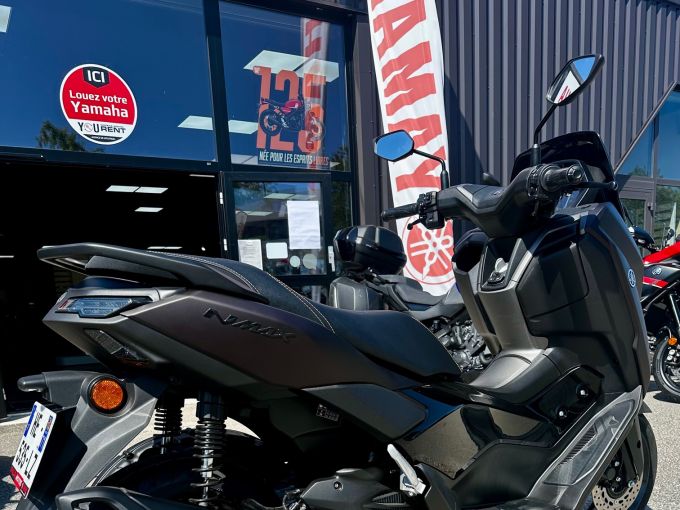 YAMAHA NMAX 125 TECH MAX 4