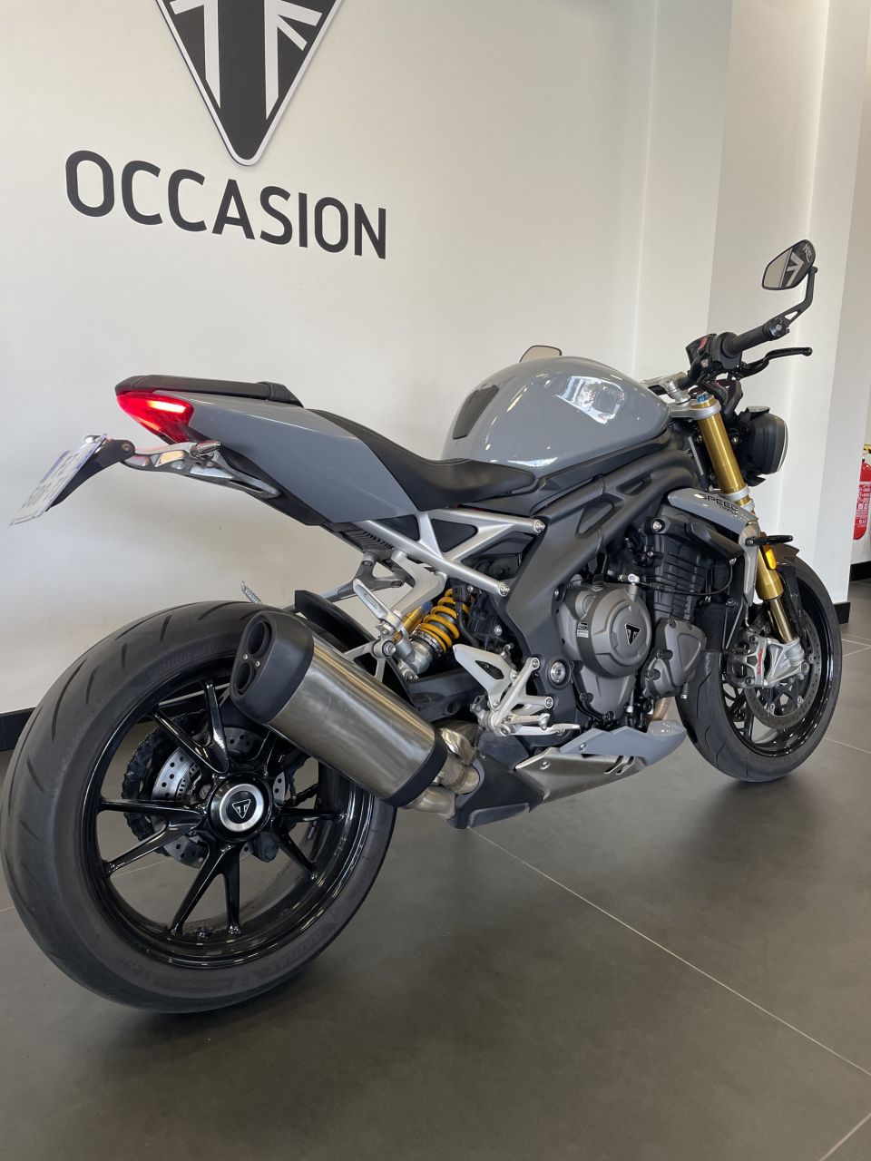 TRIUMPH SPEED TRIPLE 1200 RS 4