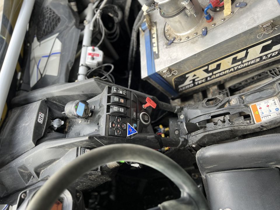 CAN-AM MAVERICK X3 4