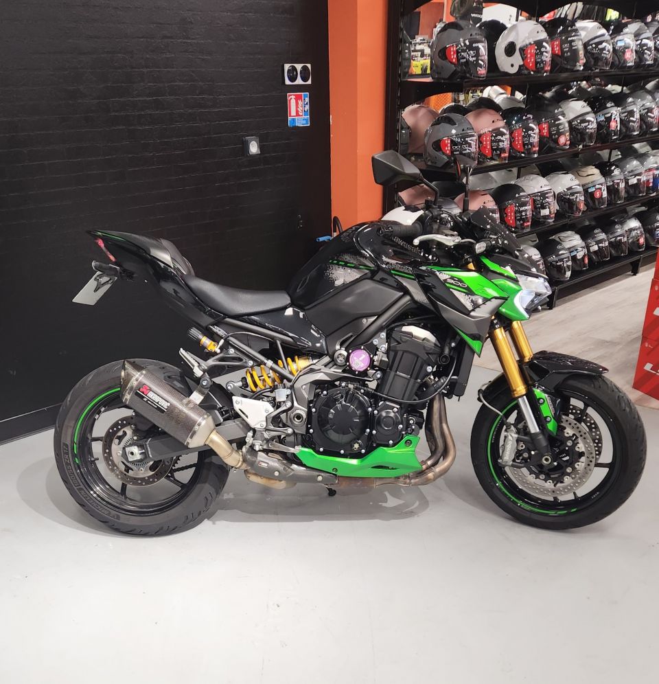 KAWASAKI Z 900 4