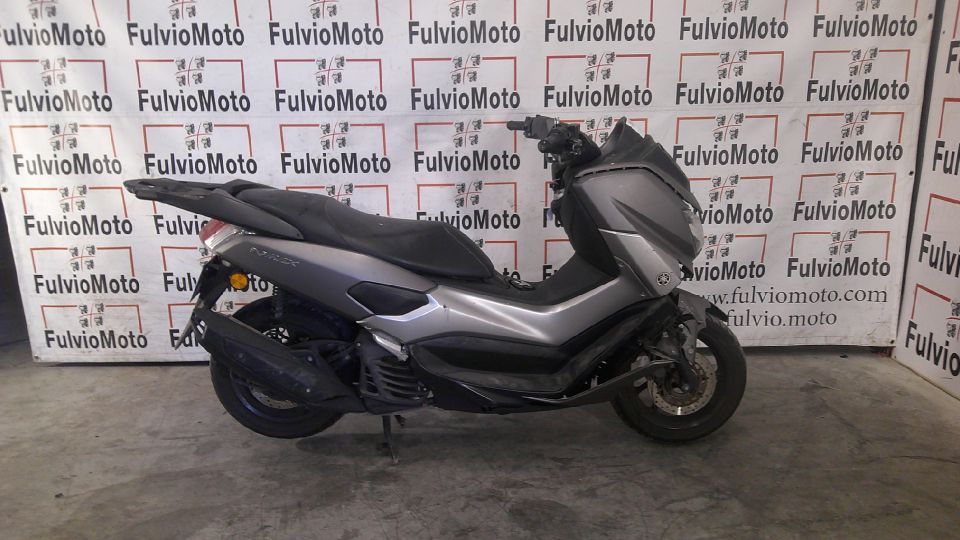 YAMAHA NMAX 125 4