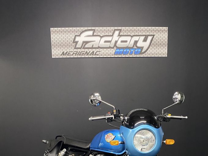 ROYAL ENFIELD INTERCEPTOR 4