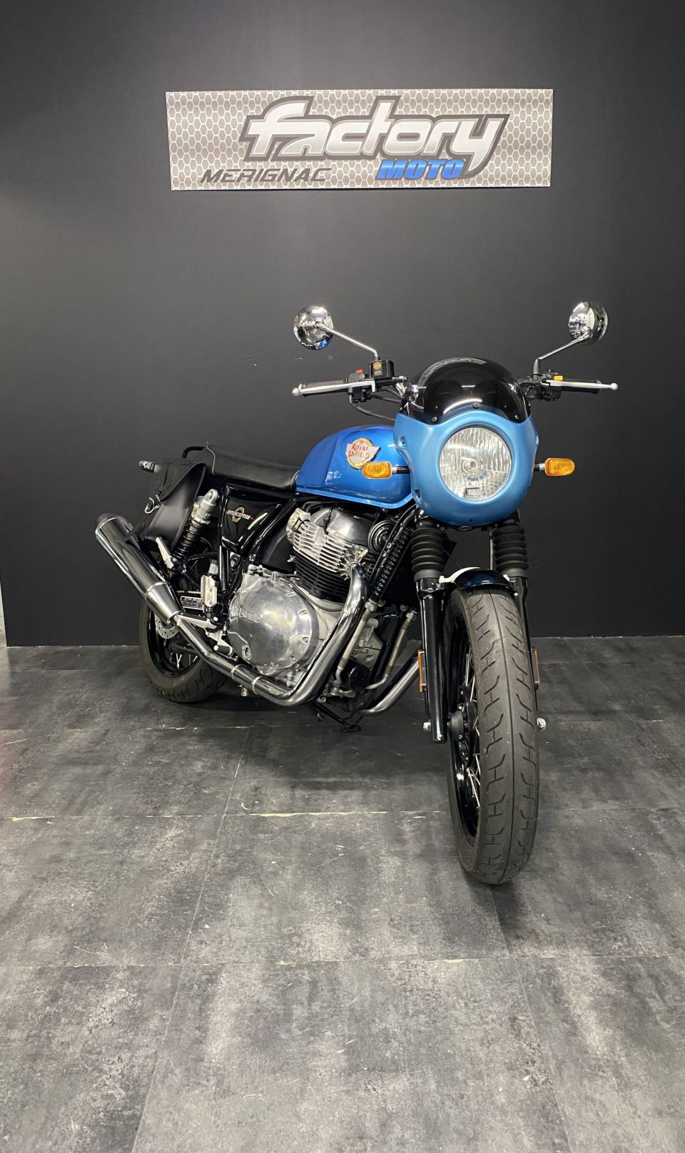 ROYAL ENFIELD INTERCEPTOR 4