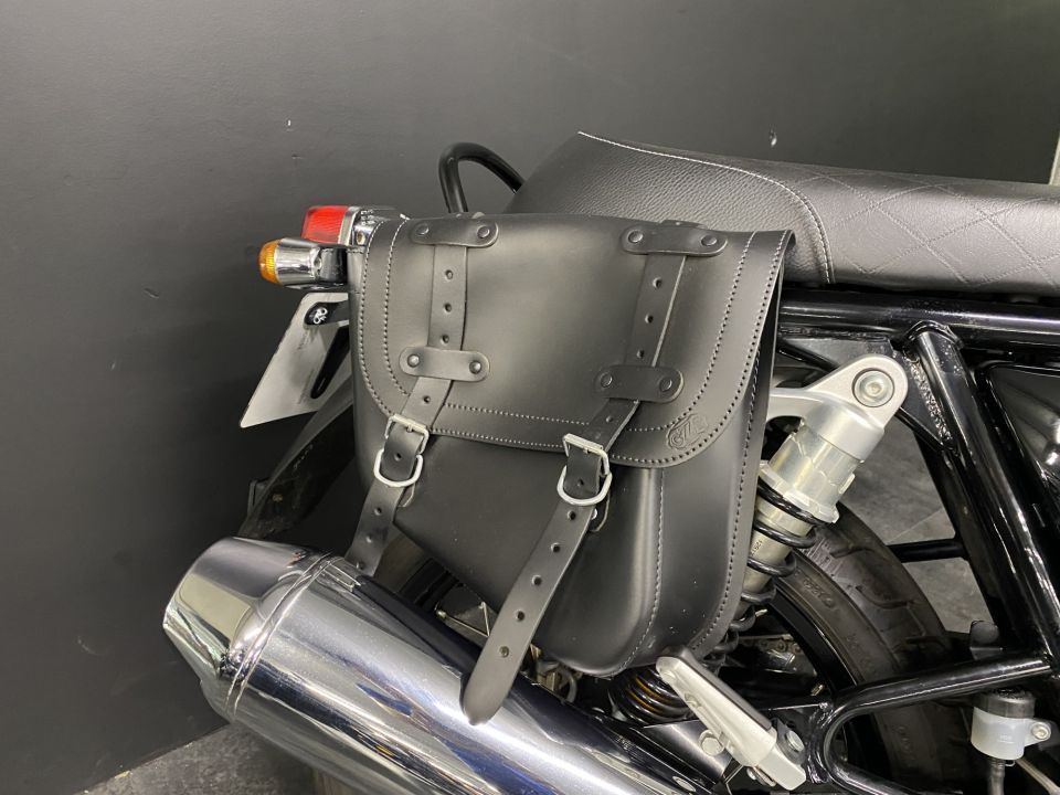 ROYAL ENFIELD INTERCEPTOR 4