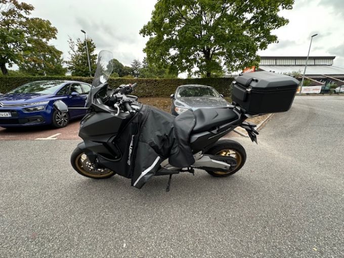 HONDA NSS750 4