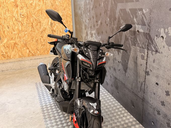 YAMAHA MT-125 ABS 4