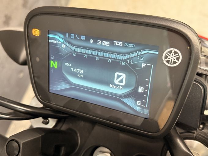 YAMAHA MT-125 ABS 4