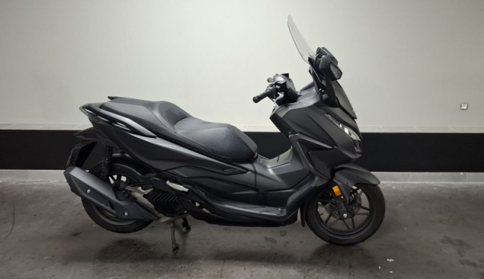 HONDA FORZA 125 ABS 4