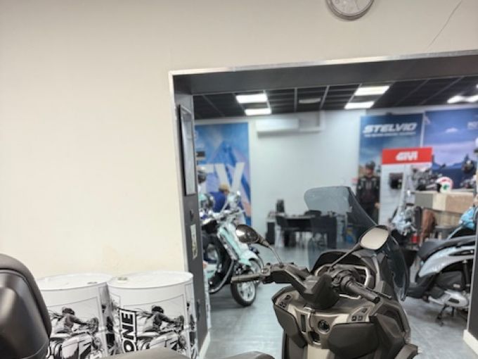 PIAGGIO MP3 530 HPE EXCLUSIVE 4