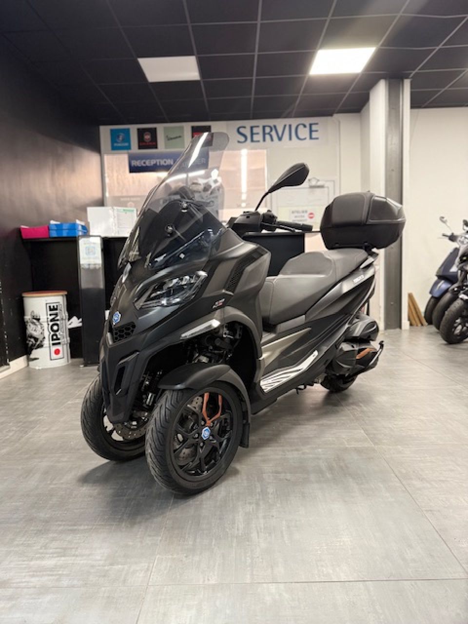 PIAGGIO MP3 530 HPE EXCLUSIVE 4