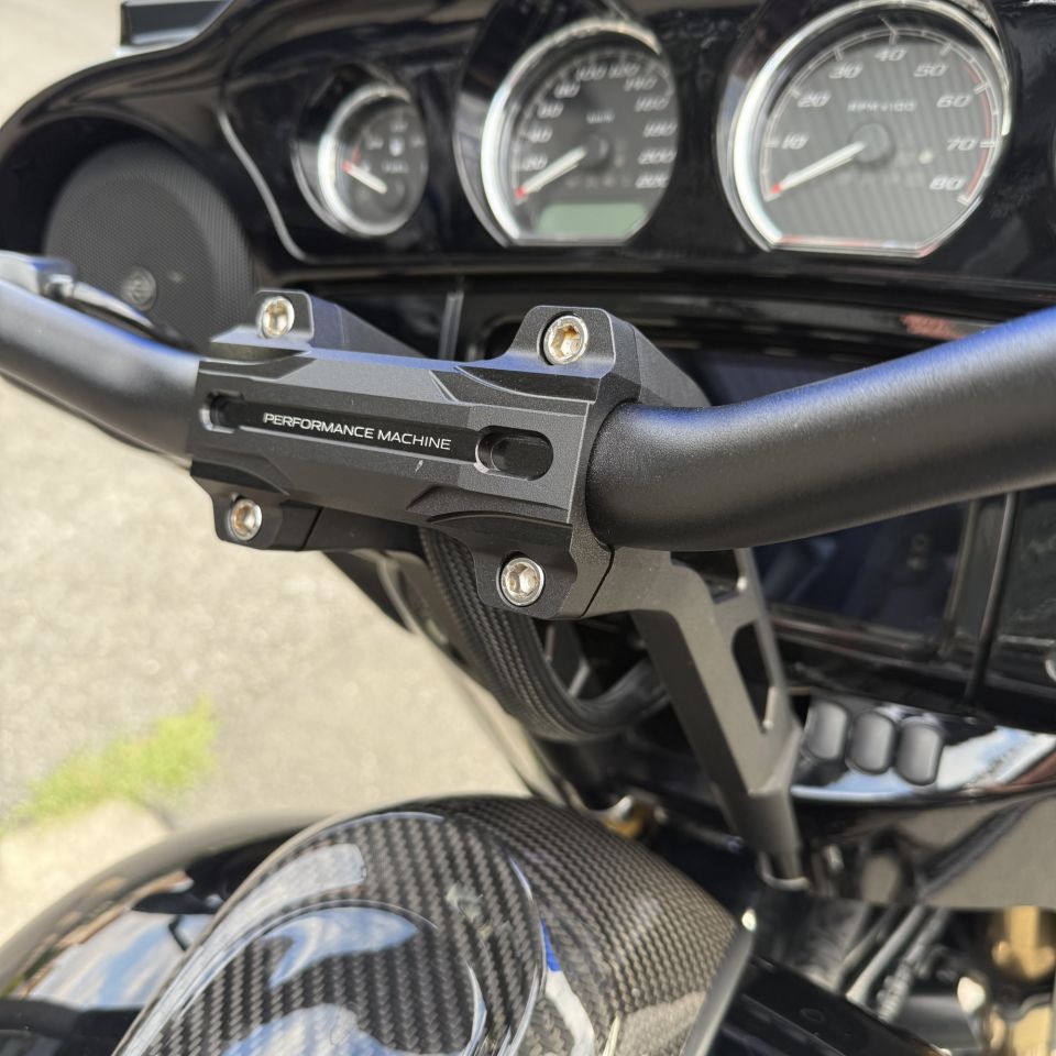 HARLEY-DAVIDSON TOURING STREET GLIDE 1923 ST 4