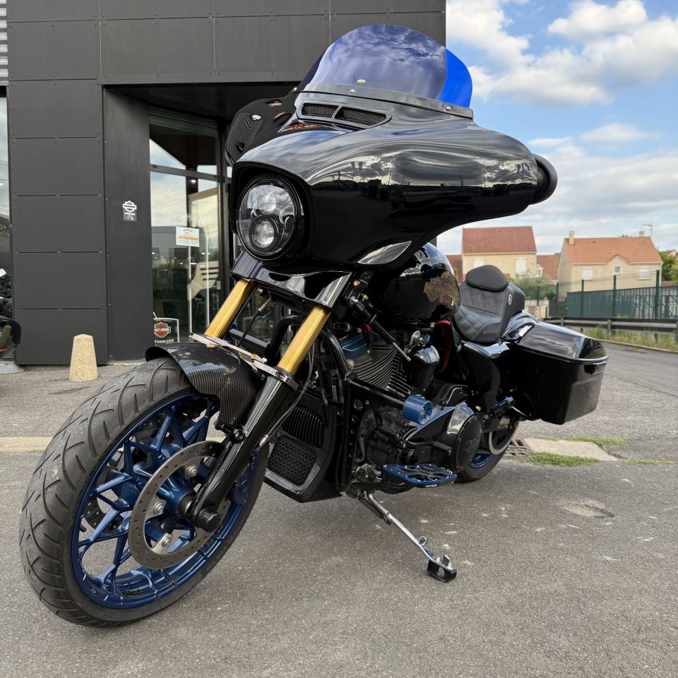 HARLEY-DAVIDSON TOURING STREET GLIDE 1923 ST 4