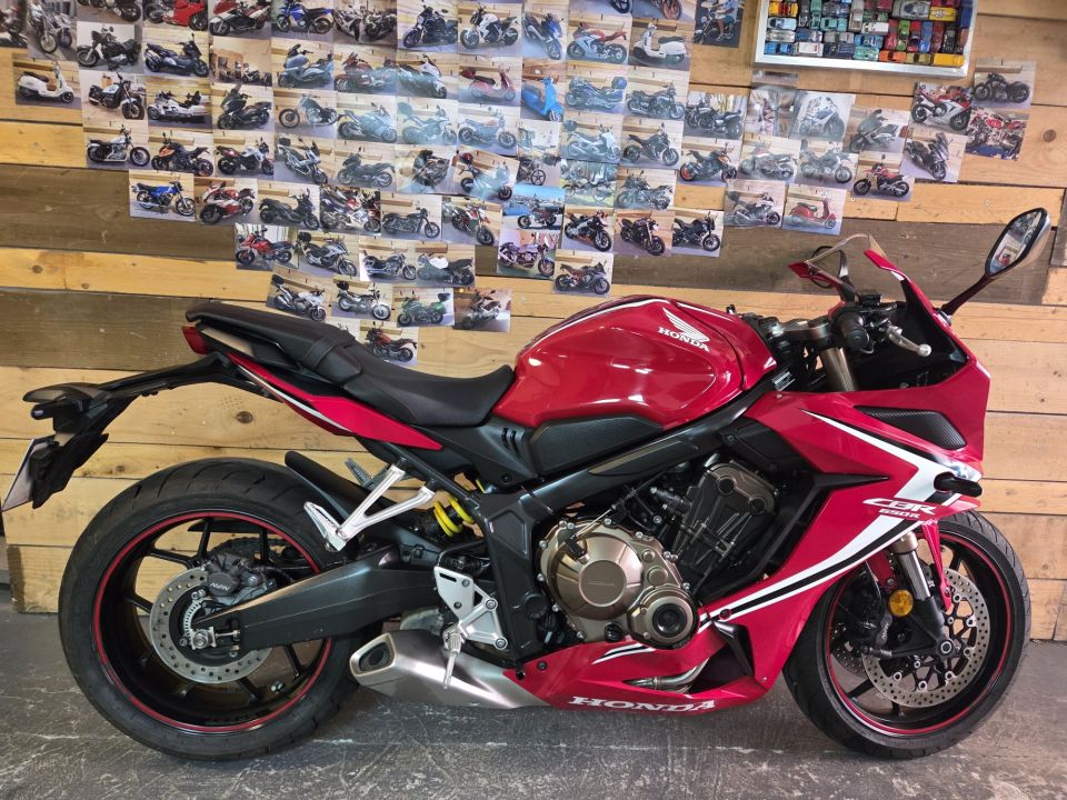 HONDA CBR 650  R 4