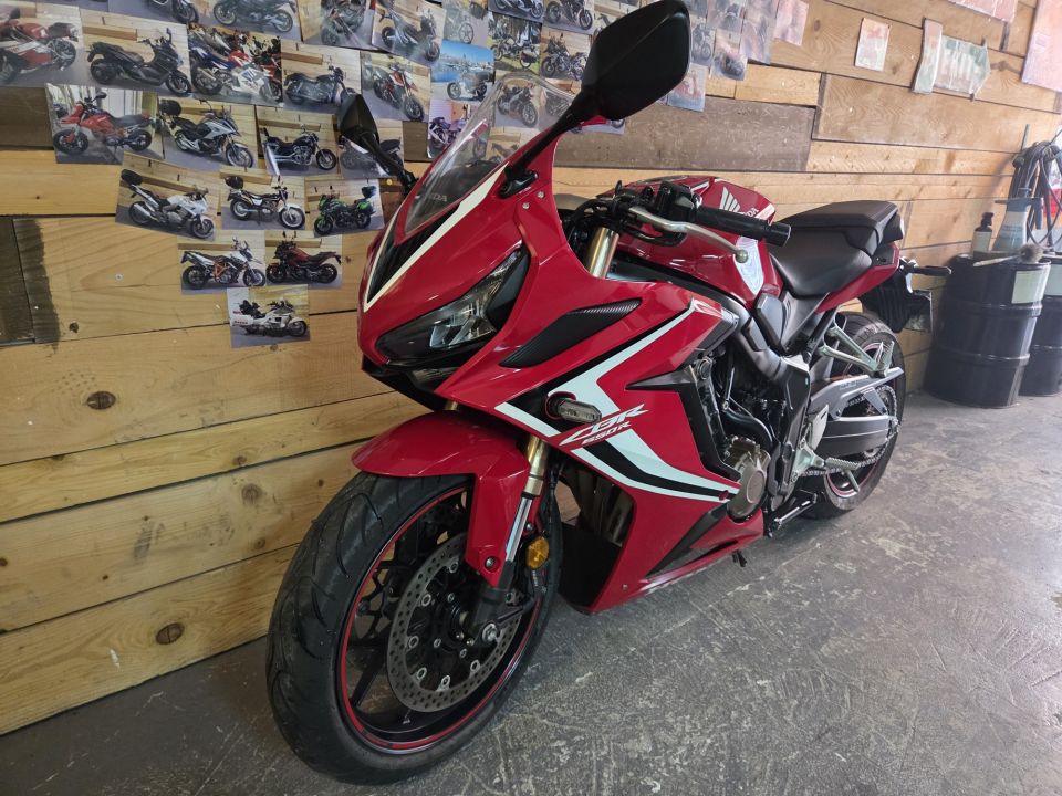 HONDA CBR 650  R 4