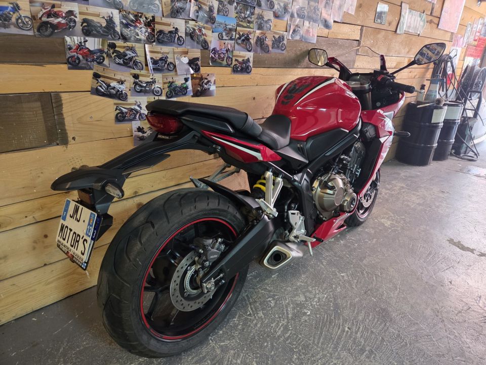 HONDA CBR 650  R 4