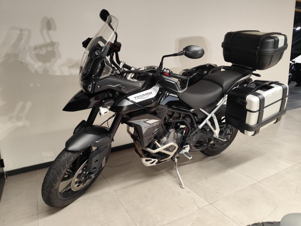 TRIUMPH Tiger 900 GT PRO 4