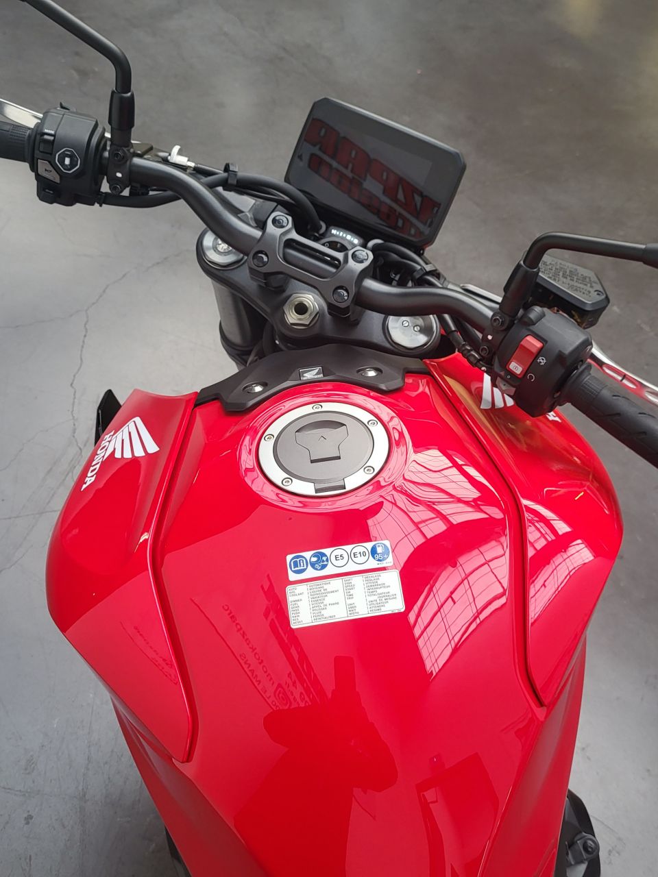 HONDA CB 1000 Hornet 4