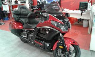 HONDA GOLDWING DELUXE 1800 - 2016