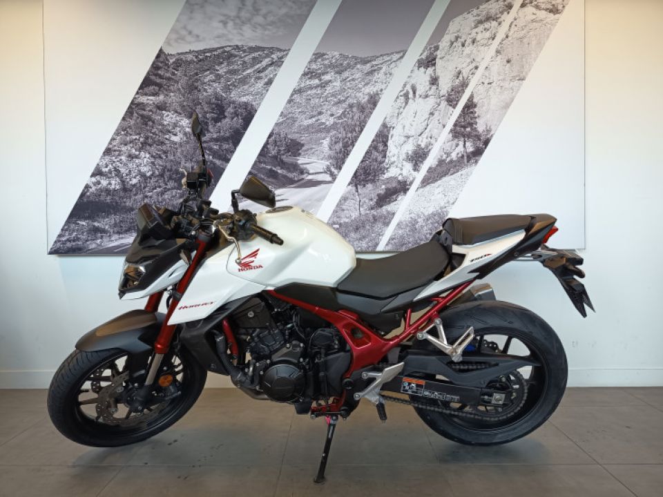 HONDA CB 750 HORNET 4