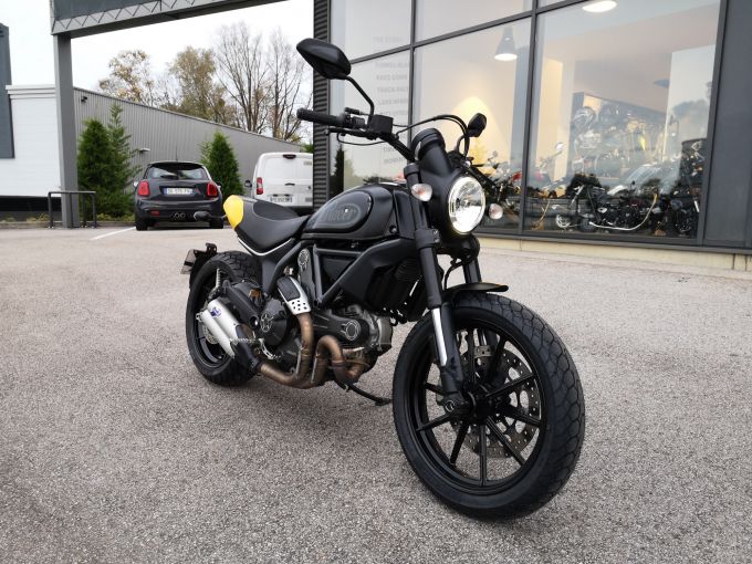 DUCATI SCRAMBLER 4