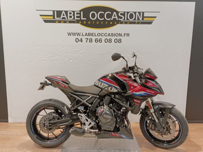 SUZUKI GSX 8S 4