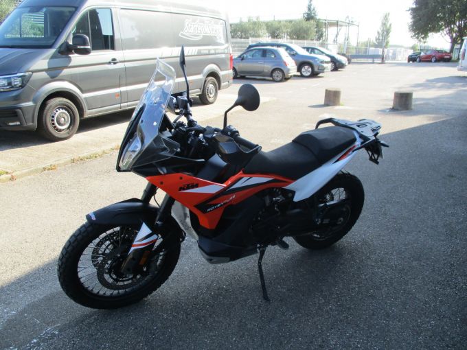KTM 890 ADVENTURE 4