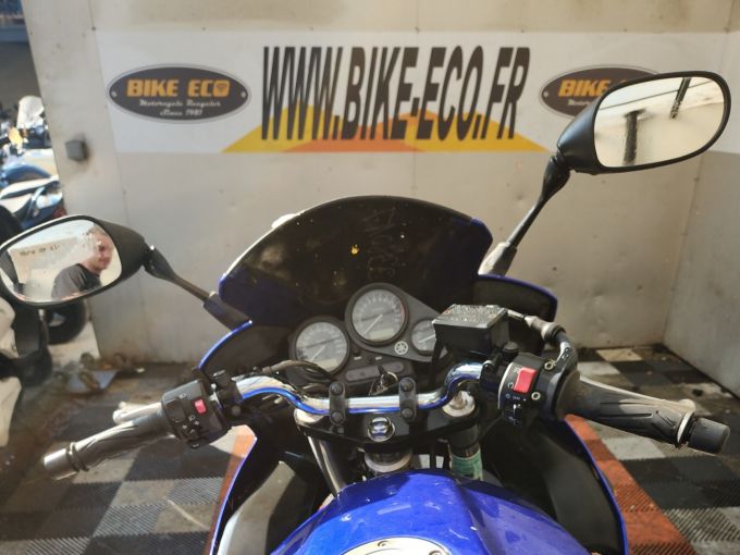 YAMAHA FZS FAZER 4