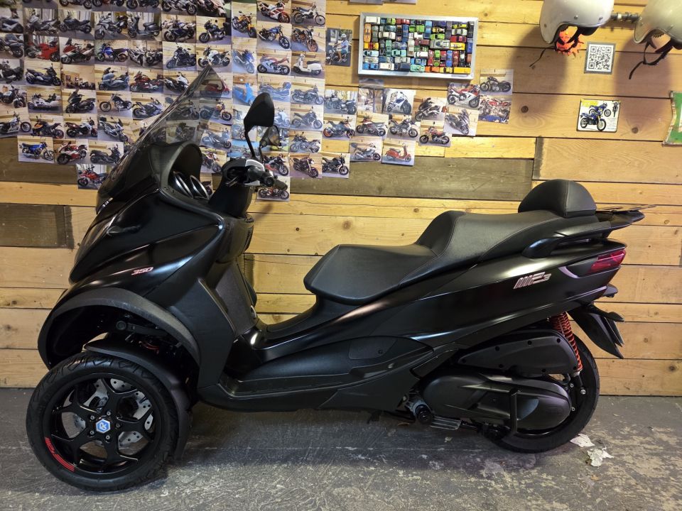 PIAGGIO MP3 350 ABS/ASR 4