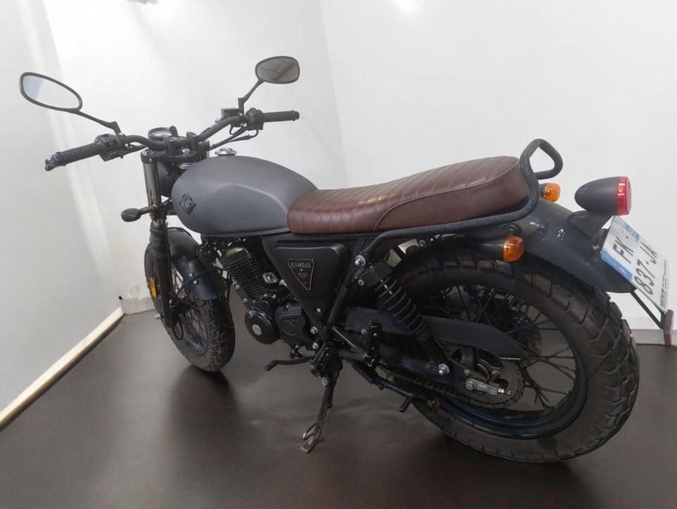 ARCHIVE MOTORCYCLE SCRAMBLER 4