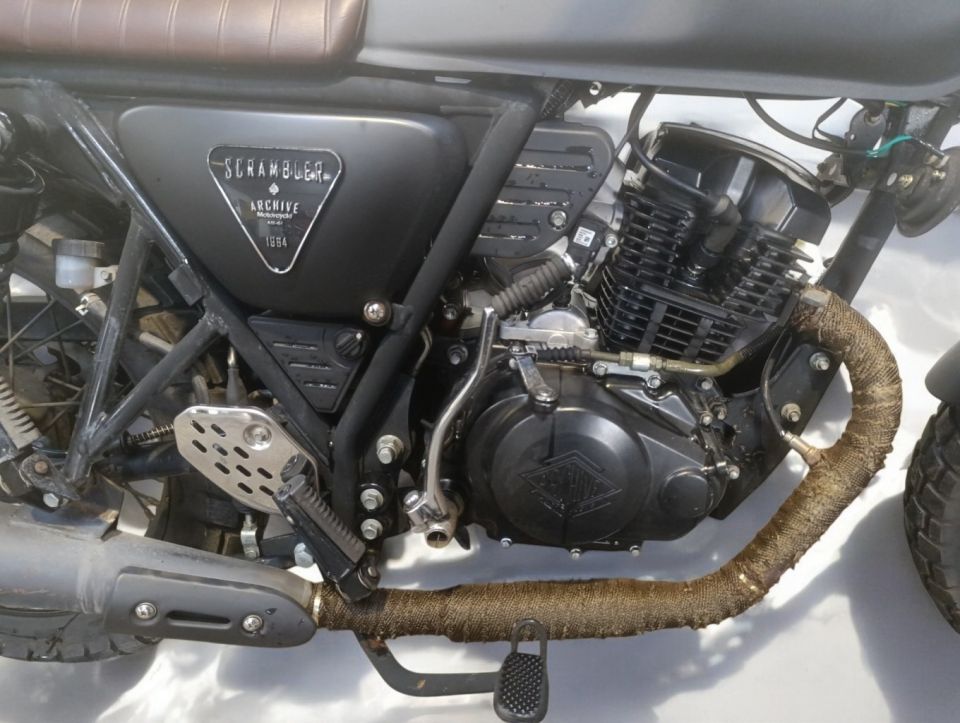 ARCHIVE MOTORCYCLE SCRAMBLER 4