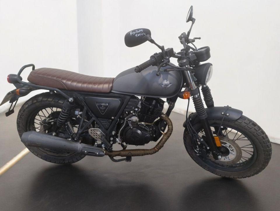 ARCHIVE MOTORCYCLE SCRAMBLER 4