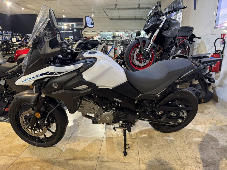 SUZUKI DL V-Strom 650 4