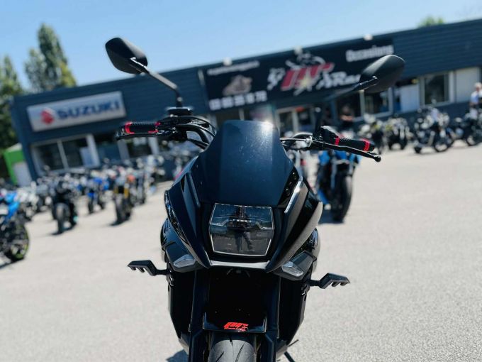 SUZUKI KATANA 1000 4