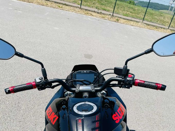 SUZUKI KATANA 1000 4