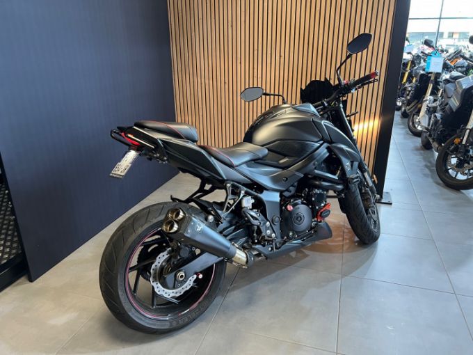 SUZUKI GSX-S 750 4