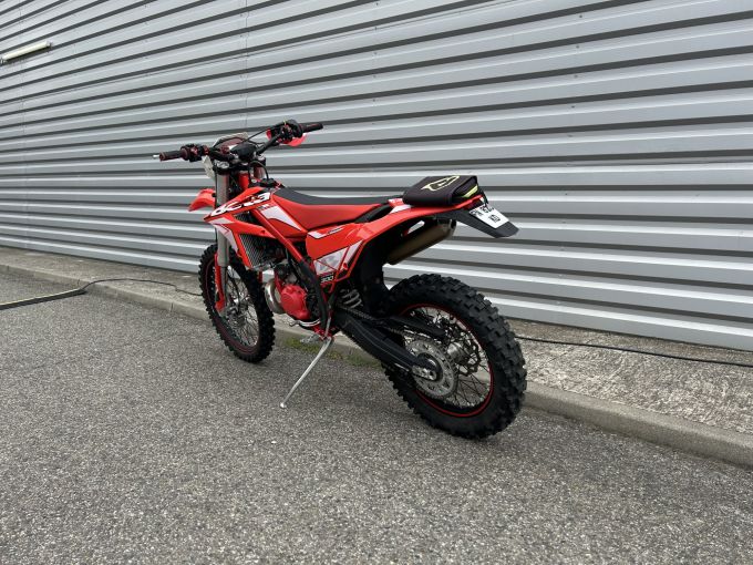 BETA XTRAINER 300 4